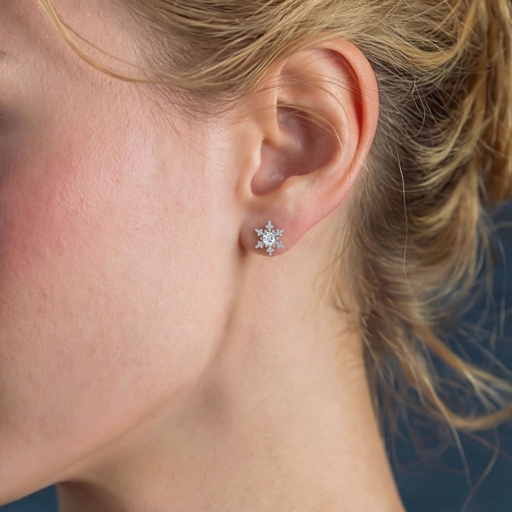 Winter Spark Studs - HILO ROJO