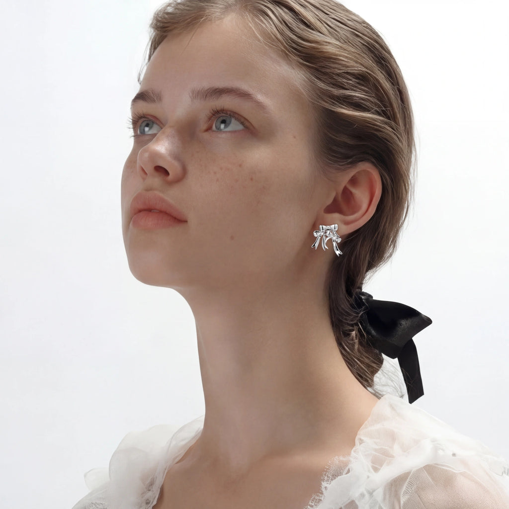 Crystal Bow Studs - HILO ROJO