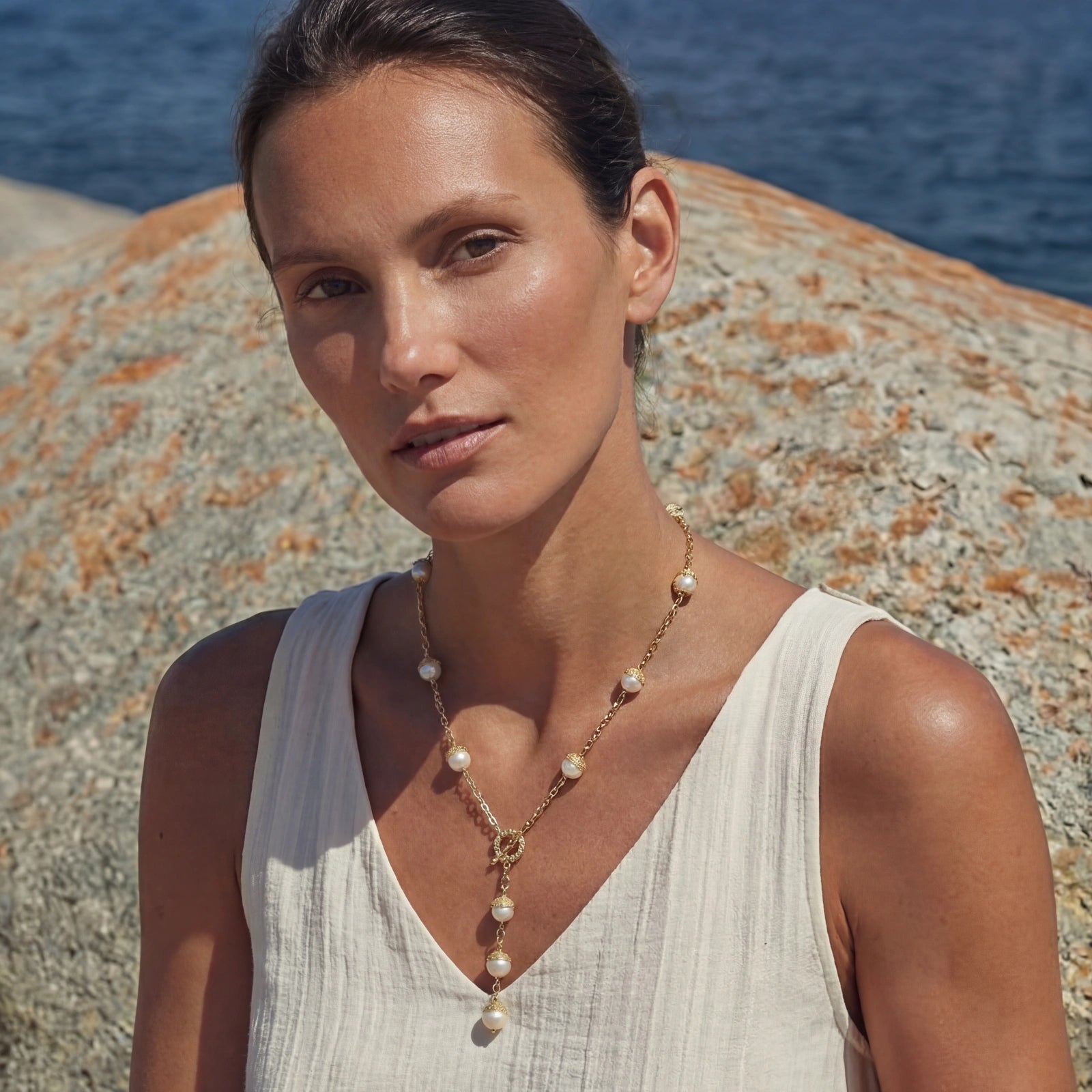 Baroque Pearl Station Necklace - HILO ROJO