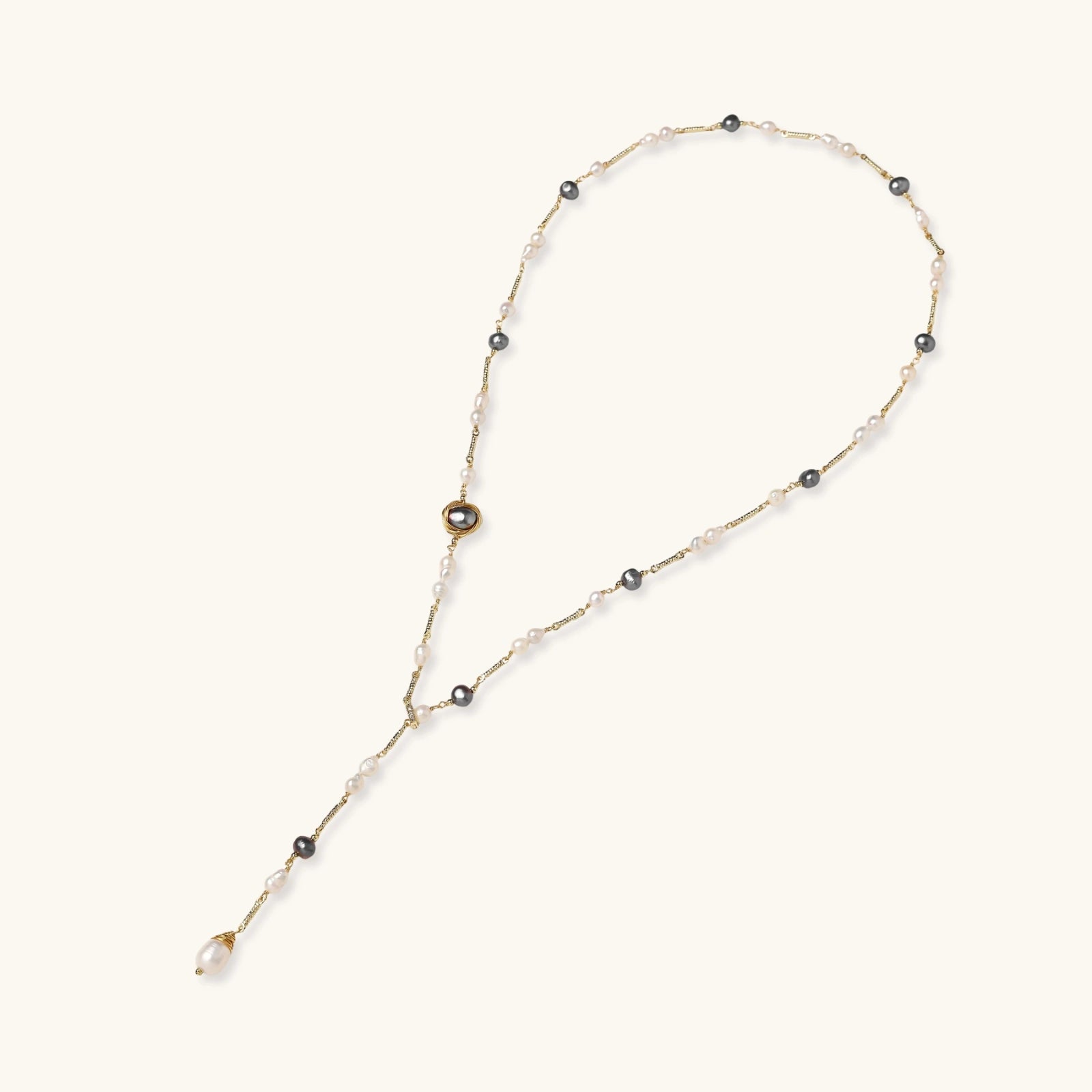 Twilight Pearl Lariat - HILO ROJO