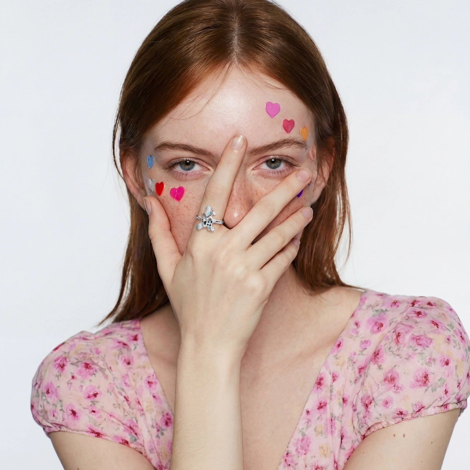 Dreamy Puppy Flower Ring - HILO ROJO
