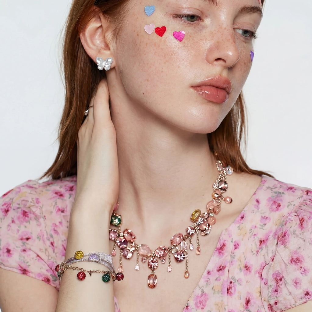 Crystal Butterfly Studs - HILO ROJO
