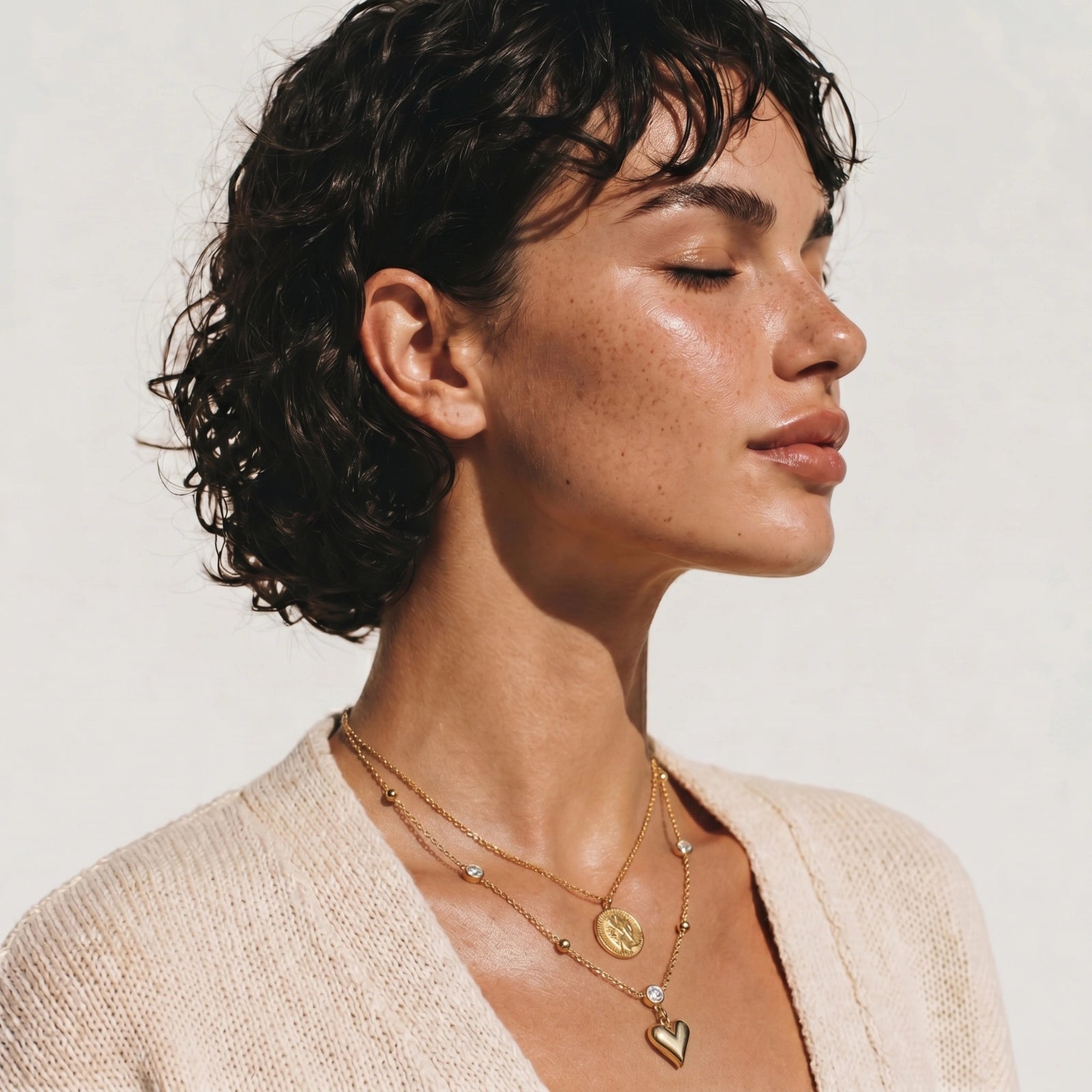 Crystal Heart Charm Necklace - HILO ROJO