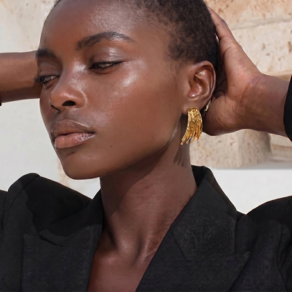 Liquid Flow Statement Earrings - HILO ROJO