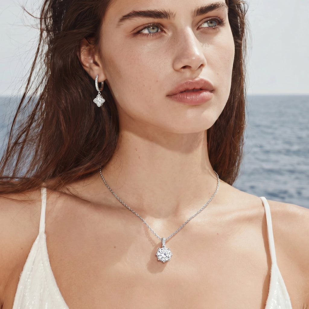 Crystal Clarity Pendant - HILO ROJO