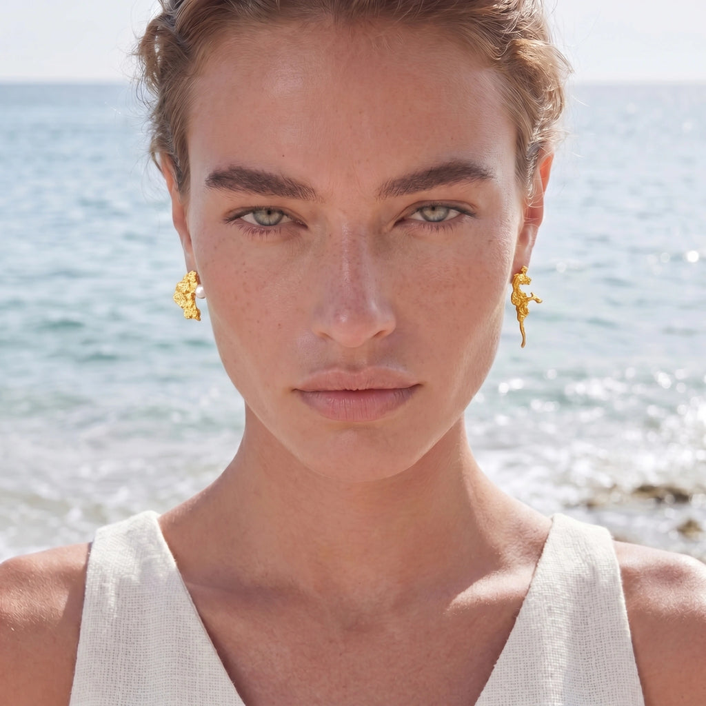 Coral Reef Asymmetrical Studs - HILO ROJO