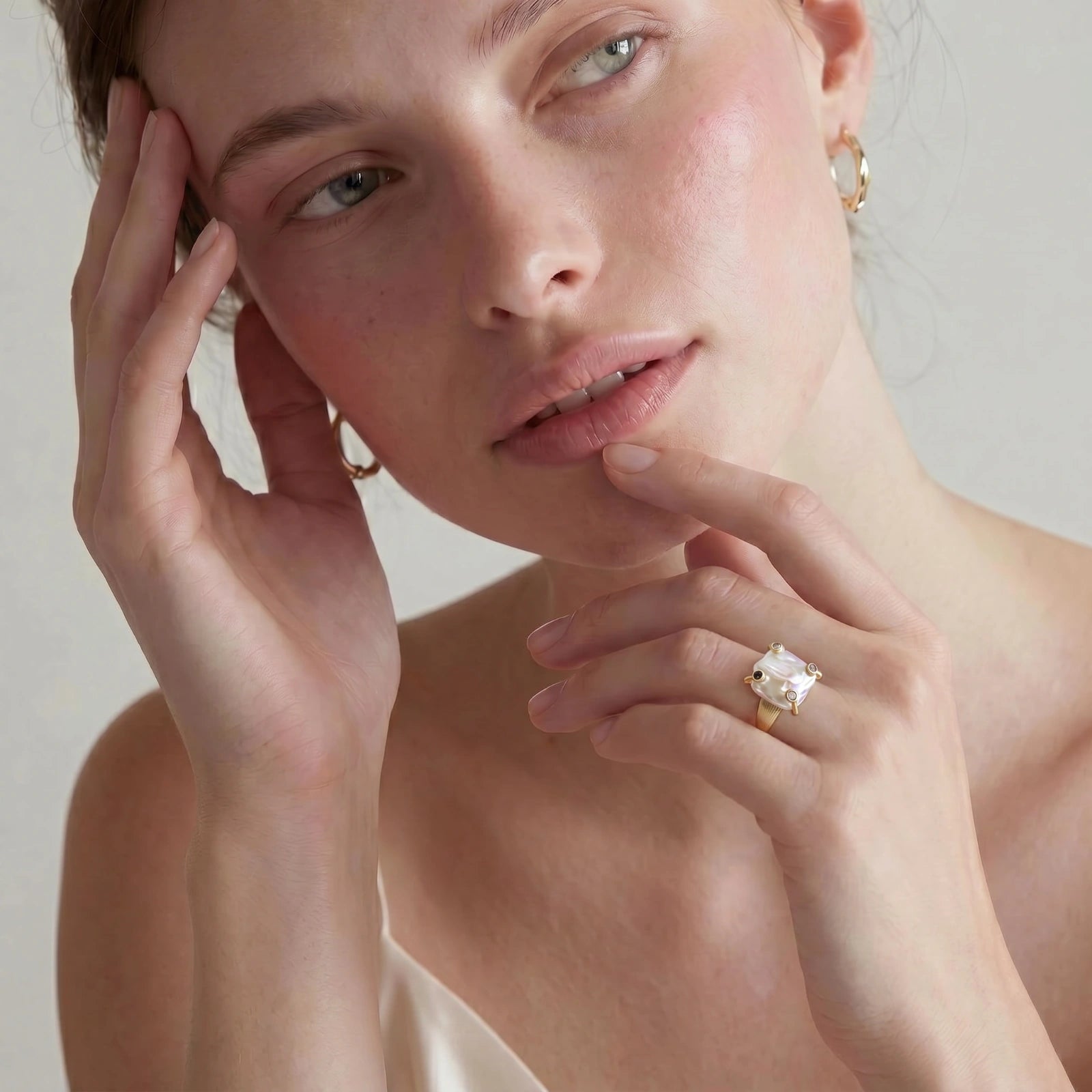 Baroque Pearl Statement Ring - HILO ROJO