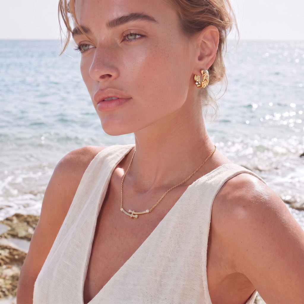 Bamboo Crystal Arc Necklace - HILO ROJO